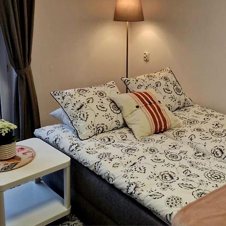 Apartament Zachodni Z Balkonem 4 Osoby วอร์ซอ ภายนอก รูปภาพ