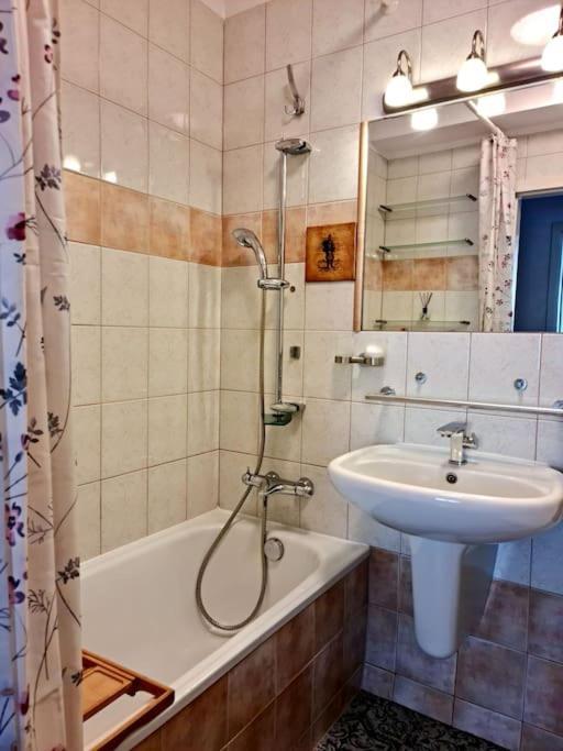 Apartament Zachodni Z Balkonem 4 Osoby วอร์ซอ ภายนอก รูปภาพ