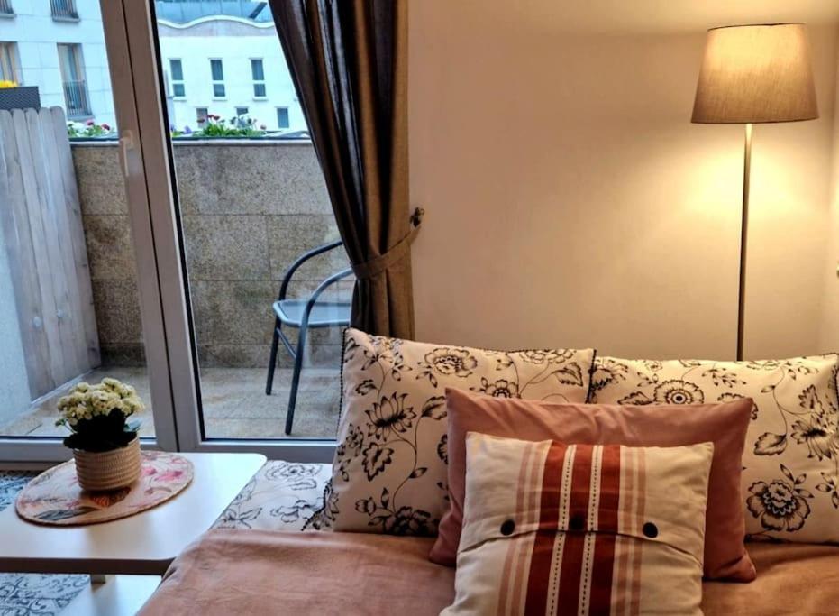 Apartament Zachodni Z Balkonem 4 Osoby วอร์ซอ ภายนอก รูปภาพ